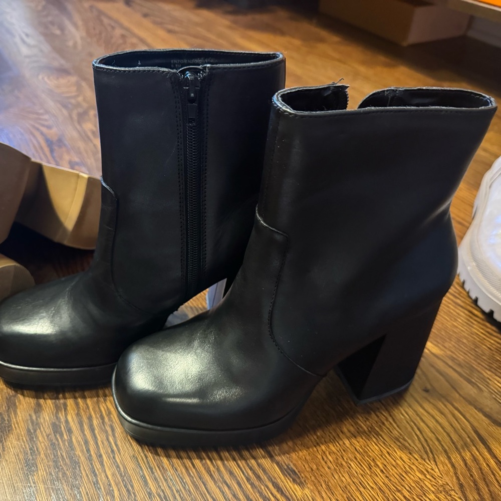 Steve Madden Black Heeled Boots